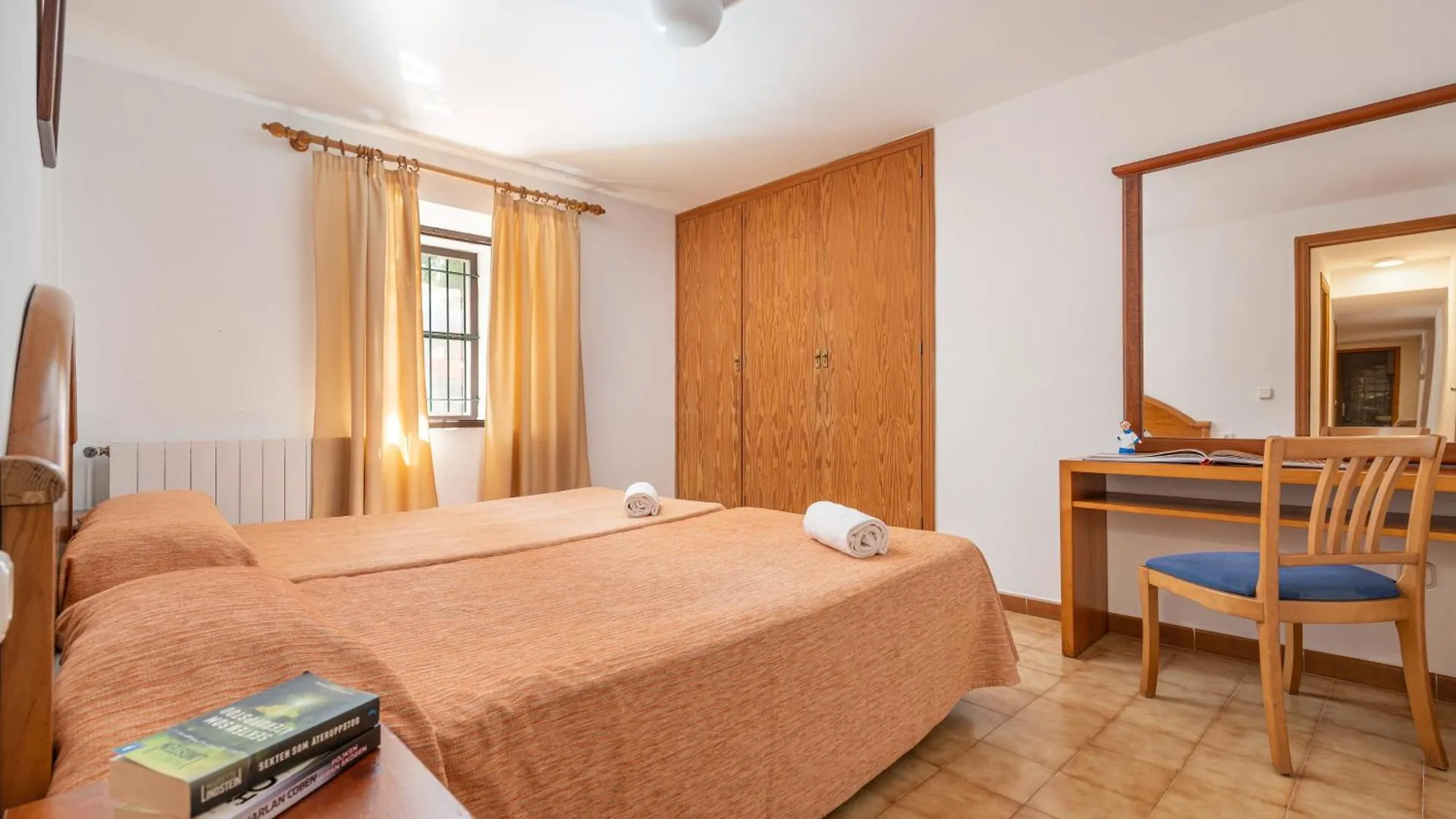 Pensión Hotel Santuari De Lluc