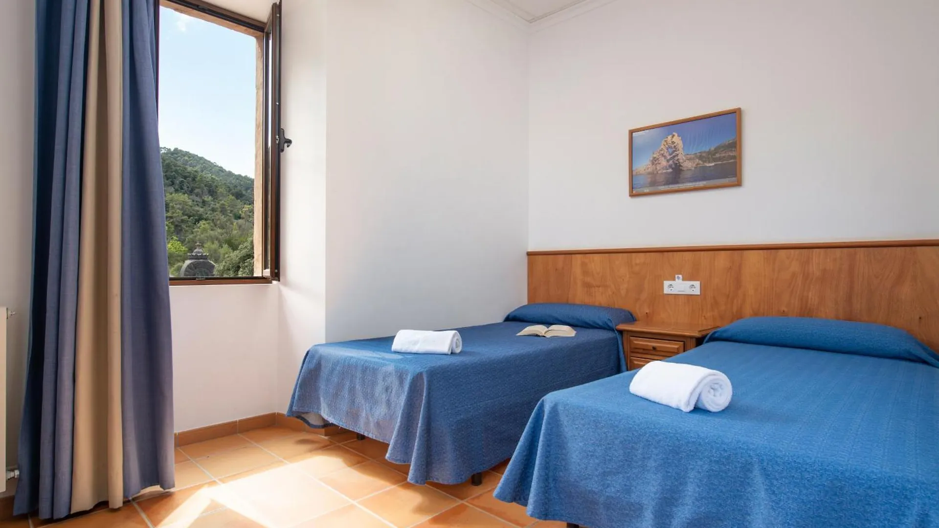 Hotel Santuari De Lluc España