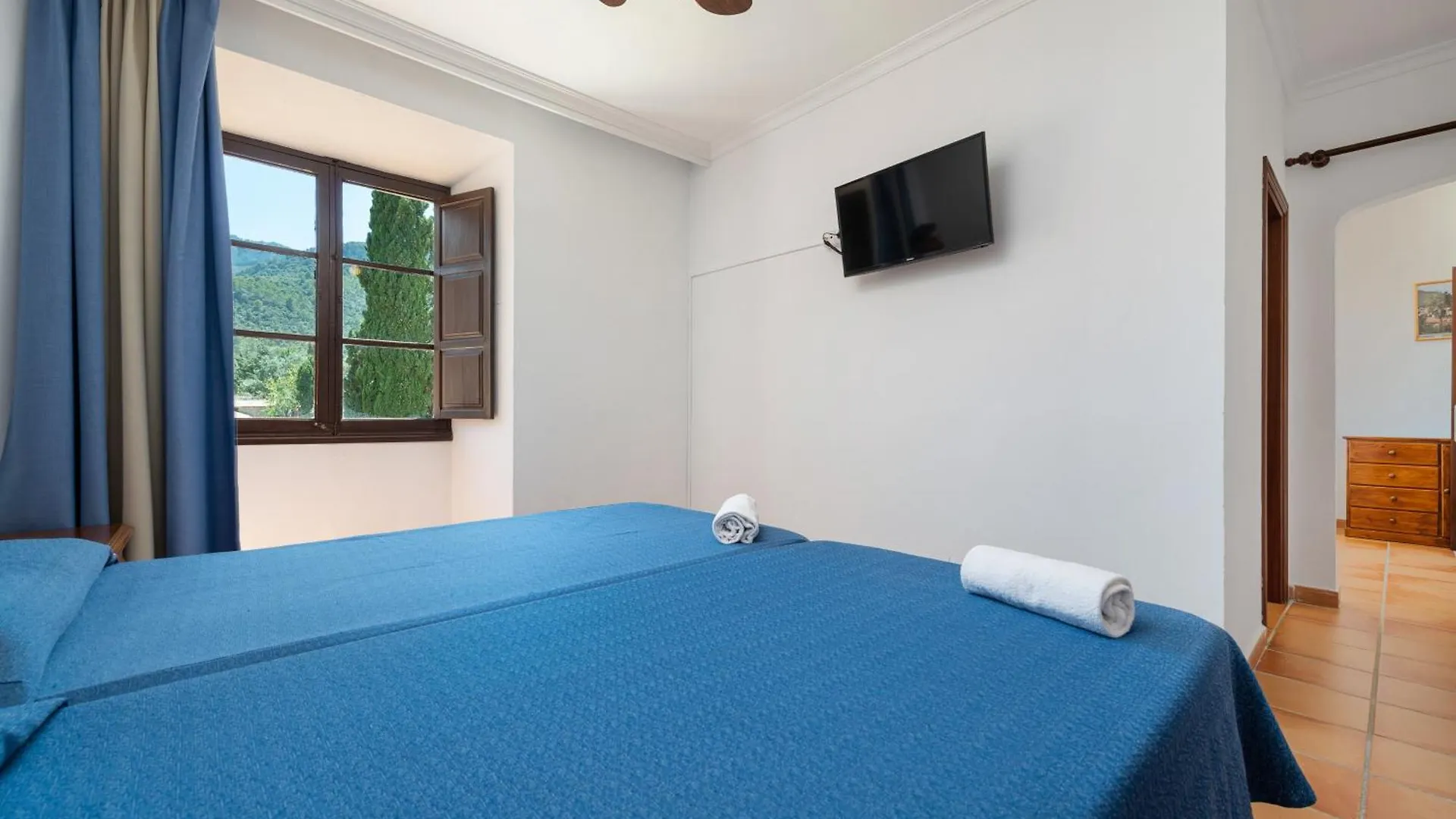Pensión Hotel Santuari De Lluc
